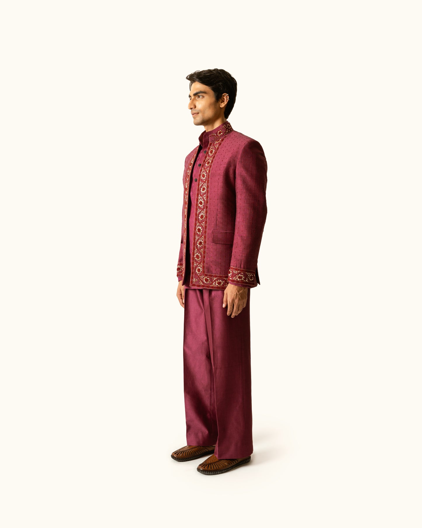 Berry Open Bandhagala in Raw Silk