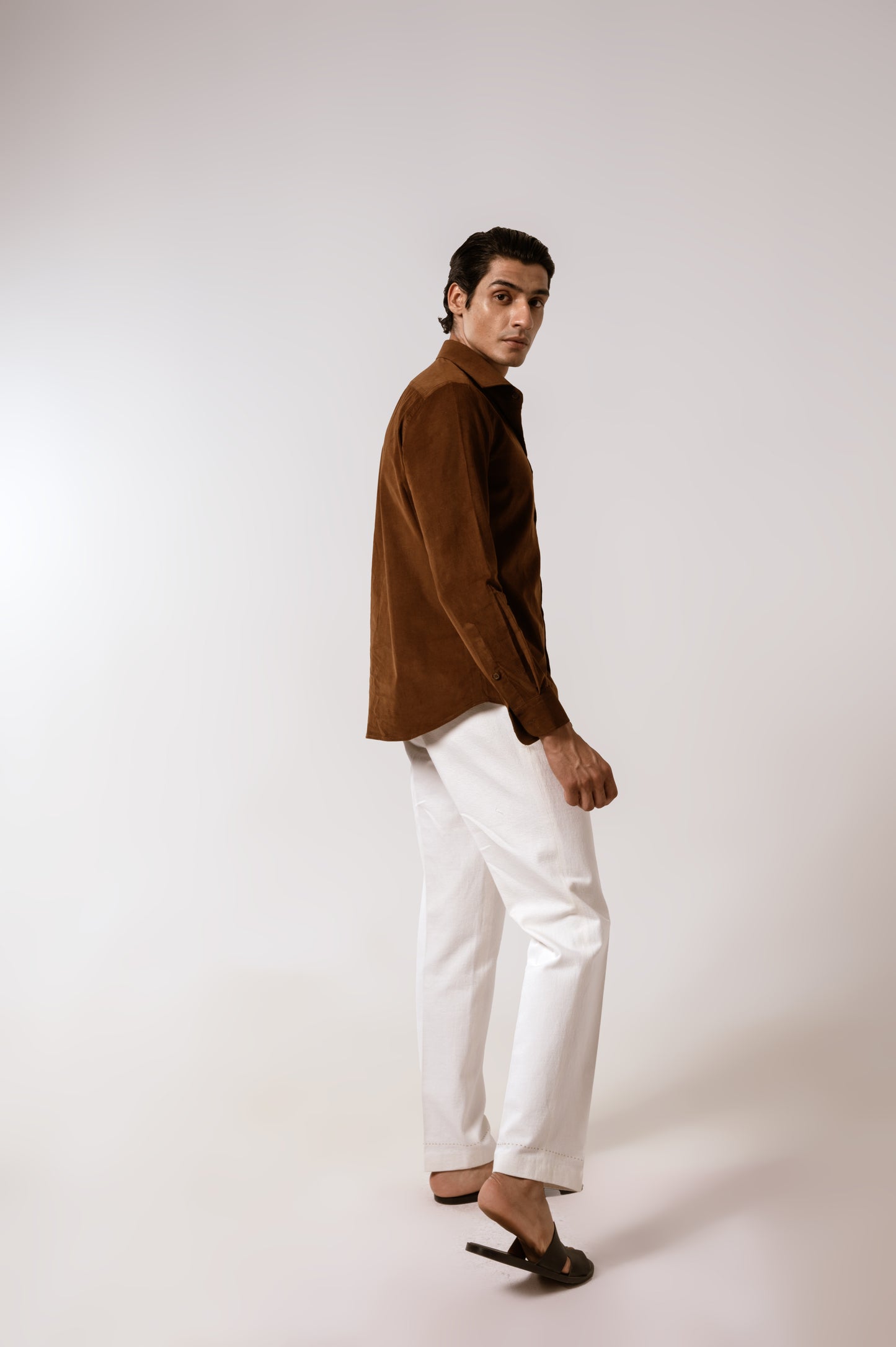 Corduroy Shirt in Chocolate Brown