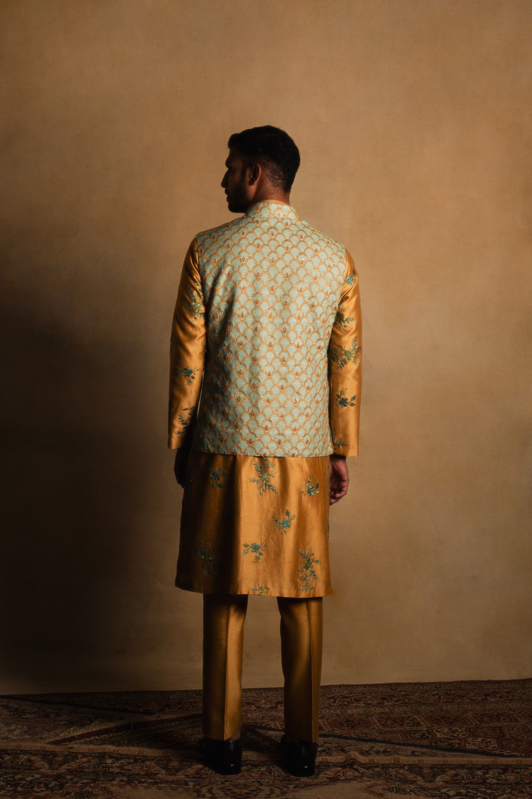 Scallop Sadri in Willow Green