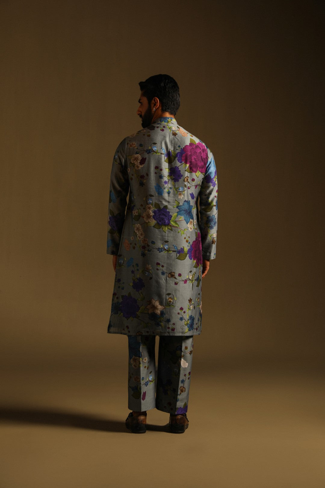 Ash Grey Floral Kurta & Pyjama