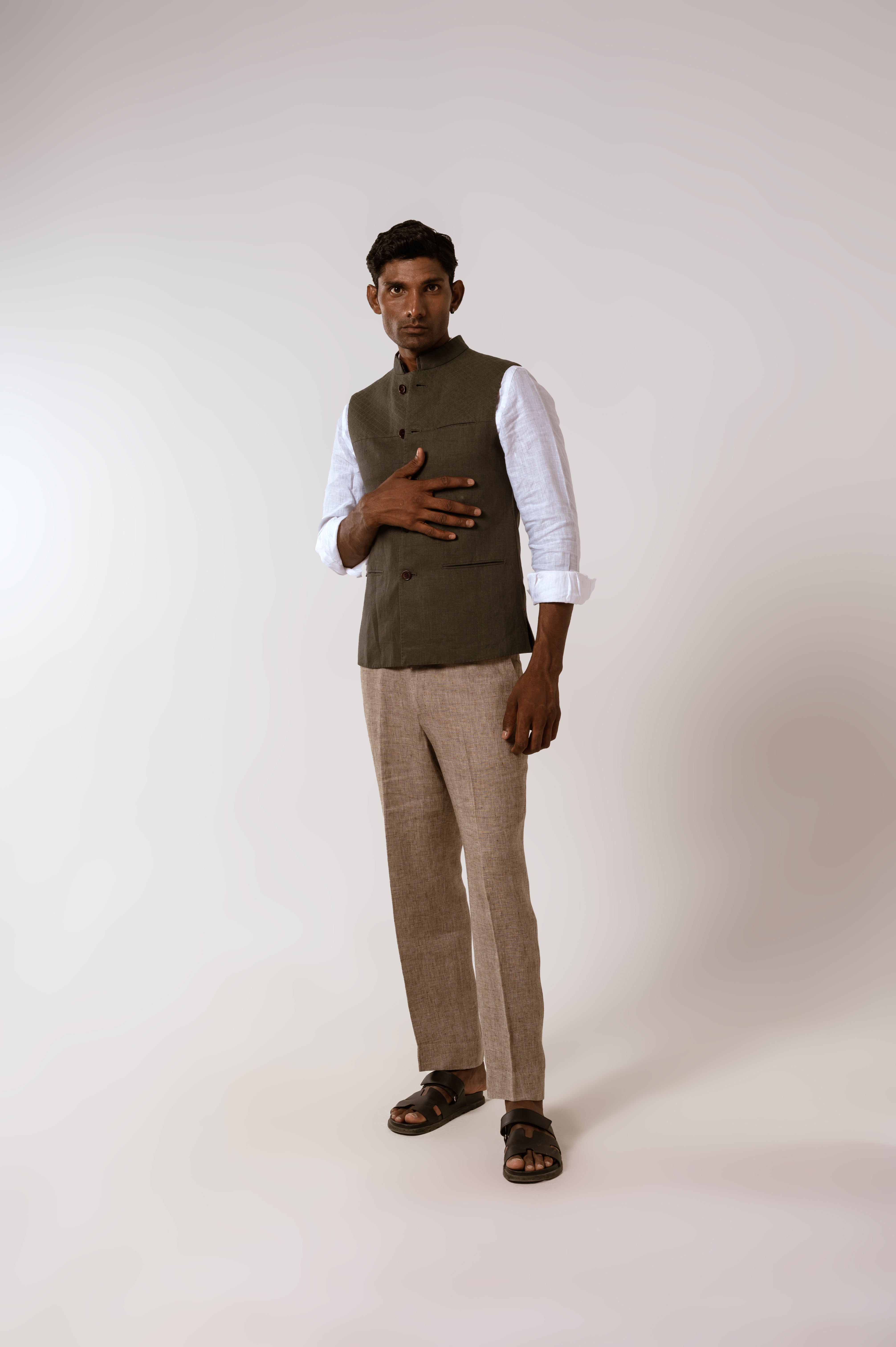 Sadri In Olive Green Linen