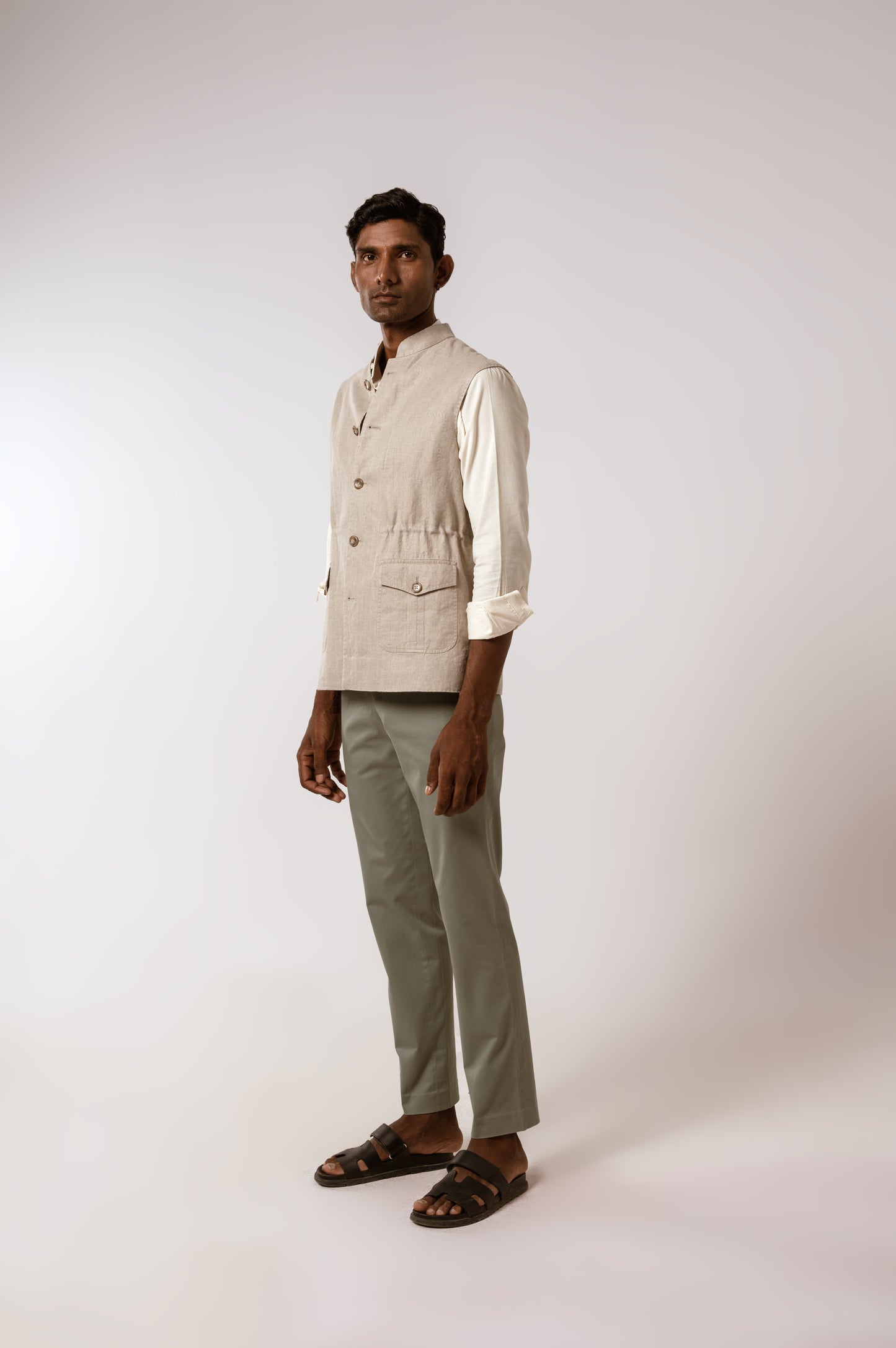 Shikar Sadri In Oatmeal Linen