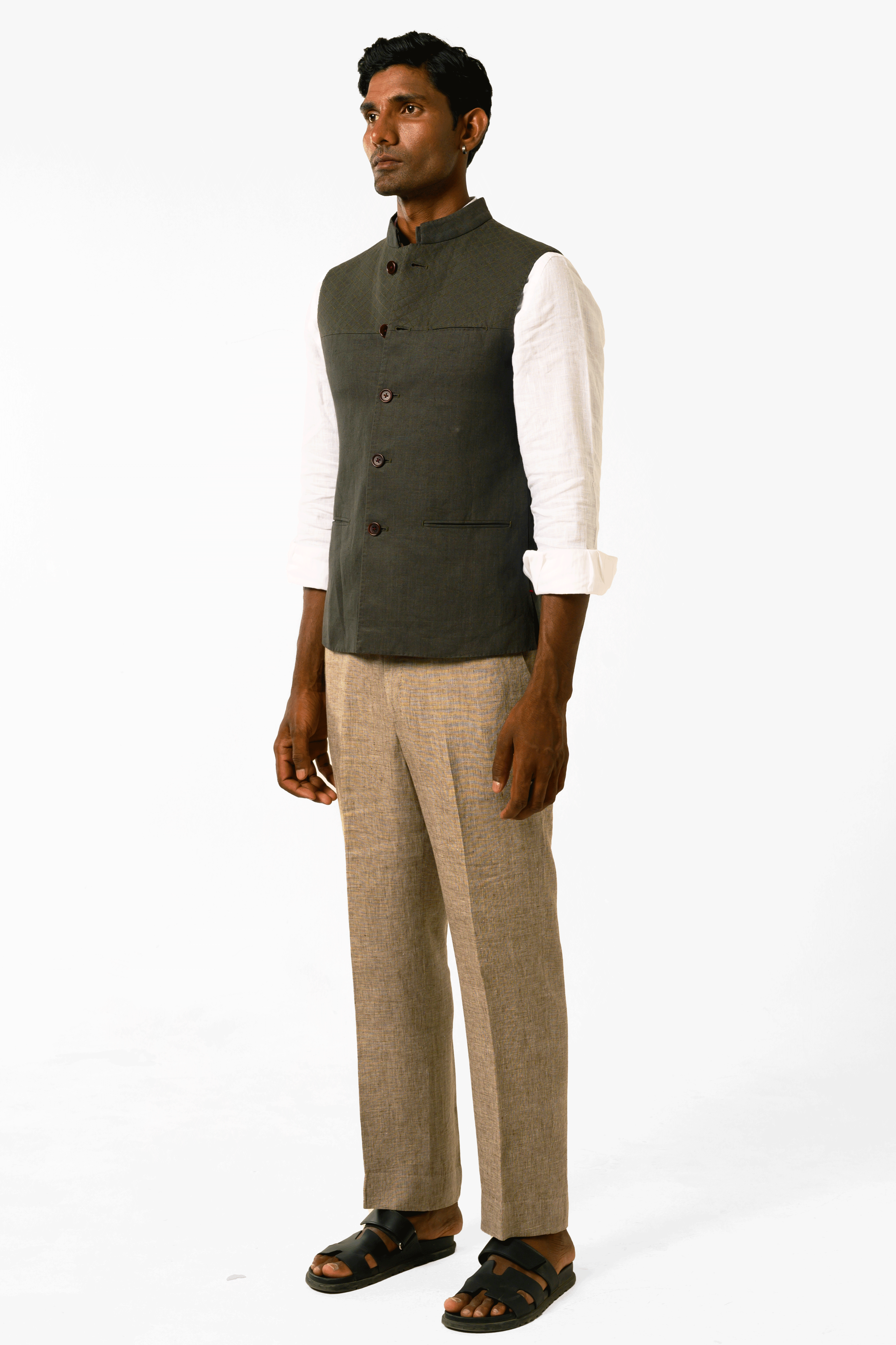 Sadri In Olive Green Linen