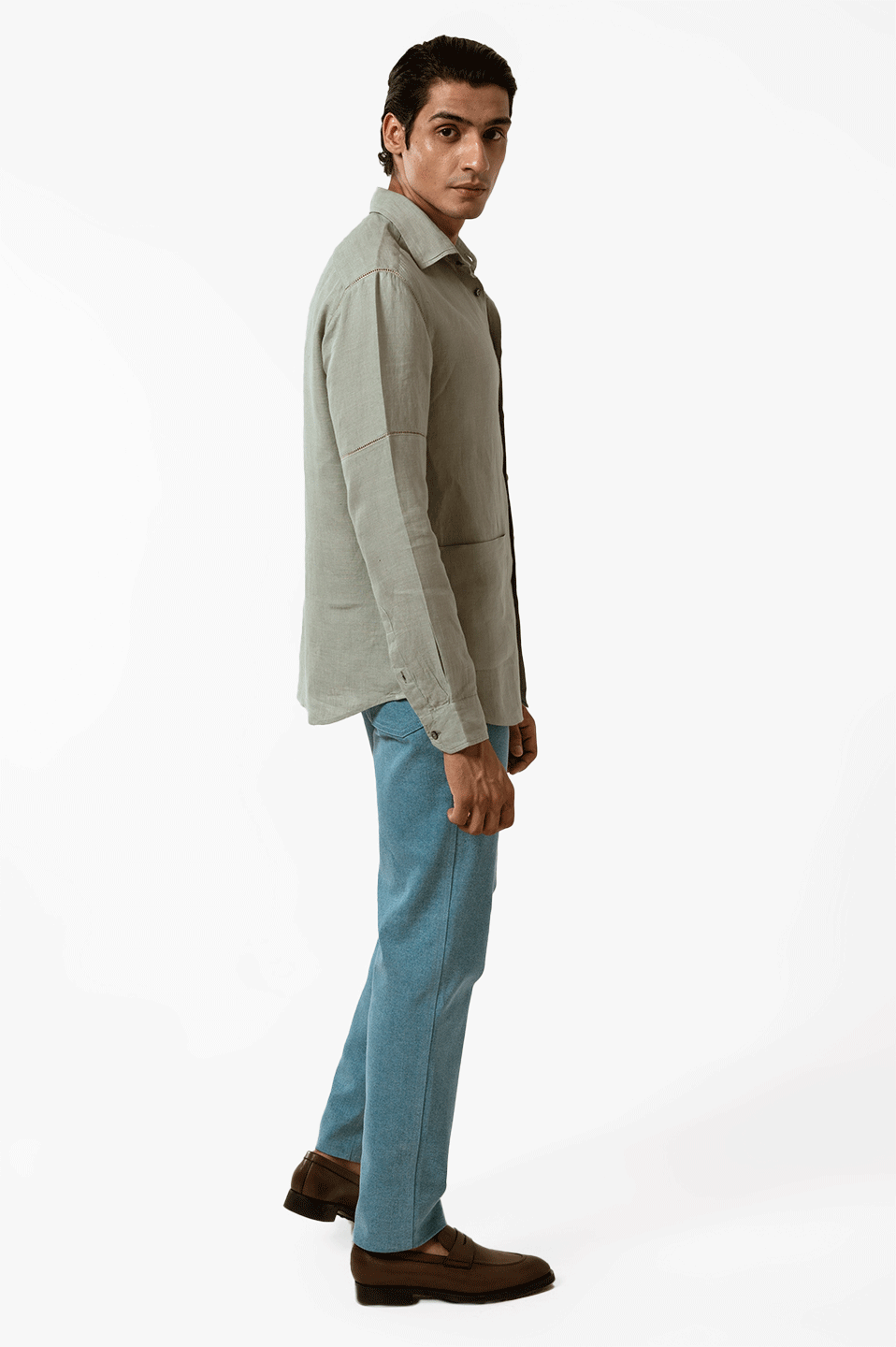 Linen shirt in sage Green
