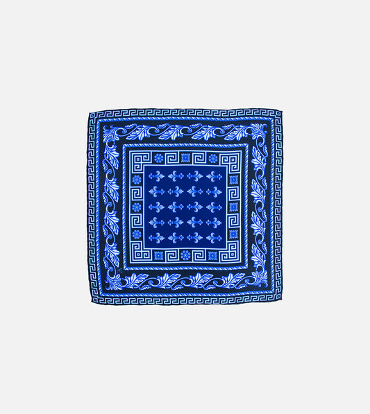 Blue fluer de lis print