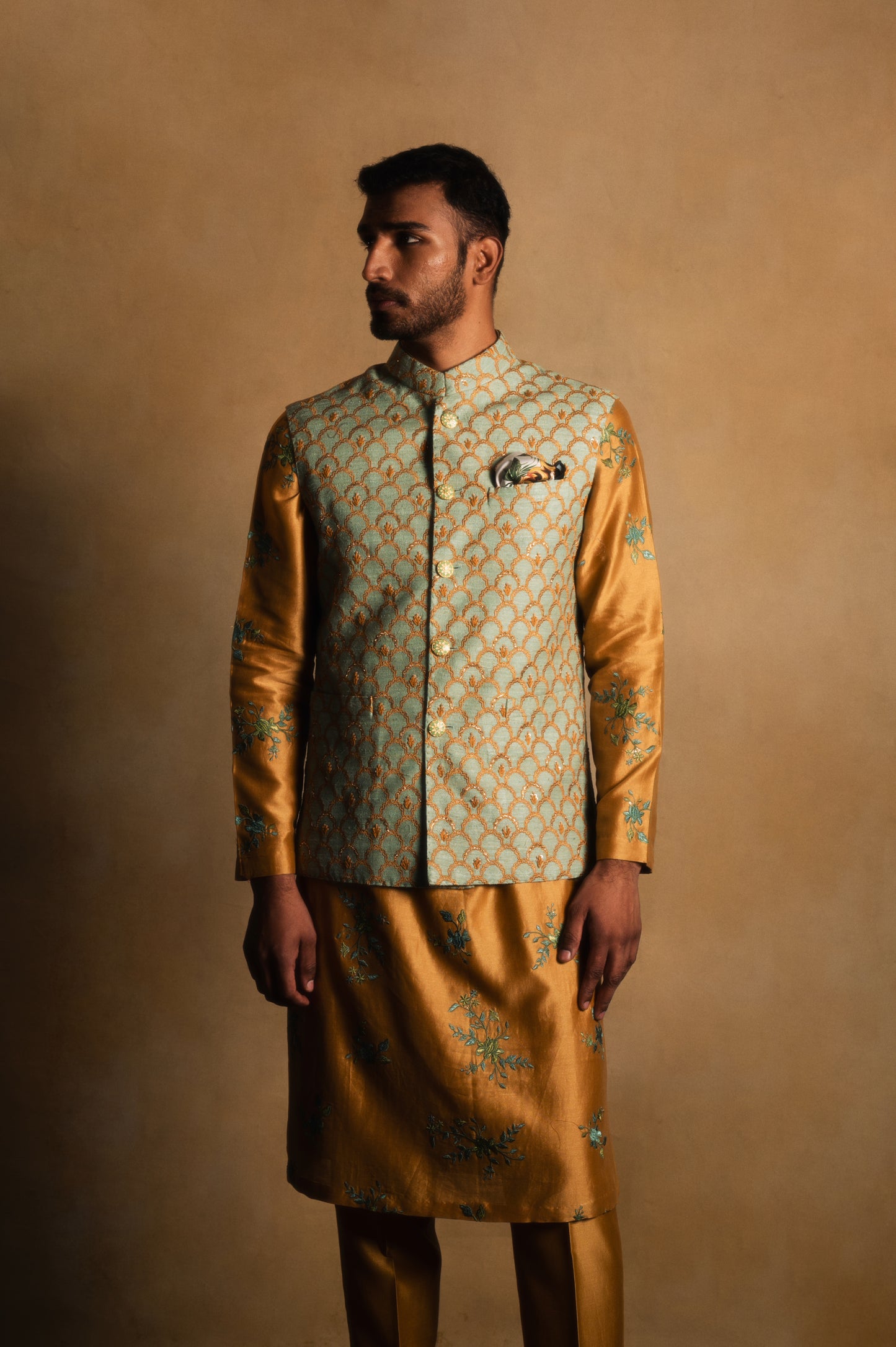 Scallop Sadri in Sage Green
