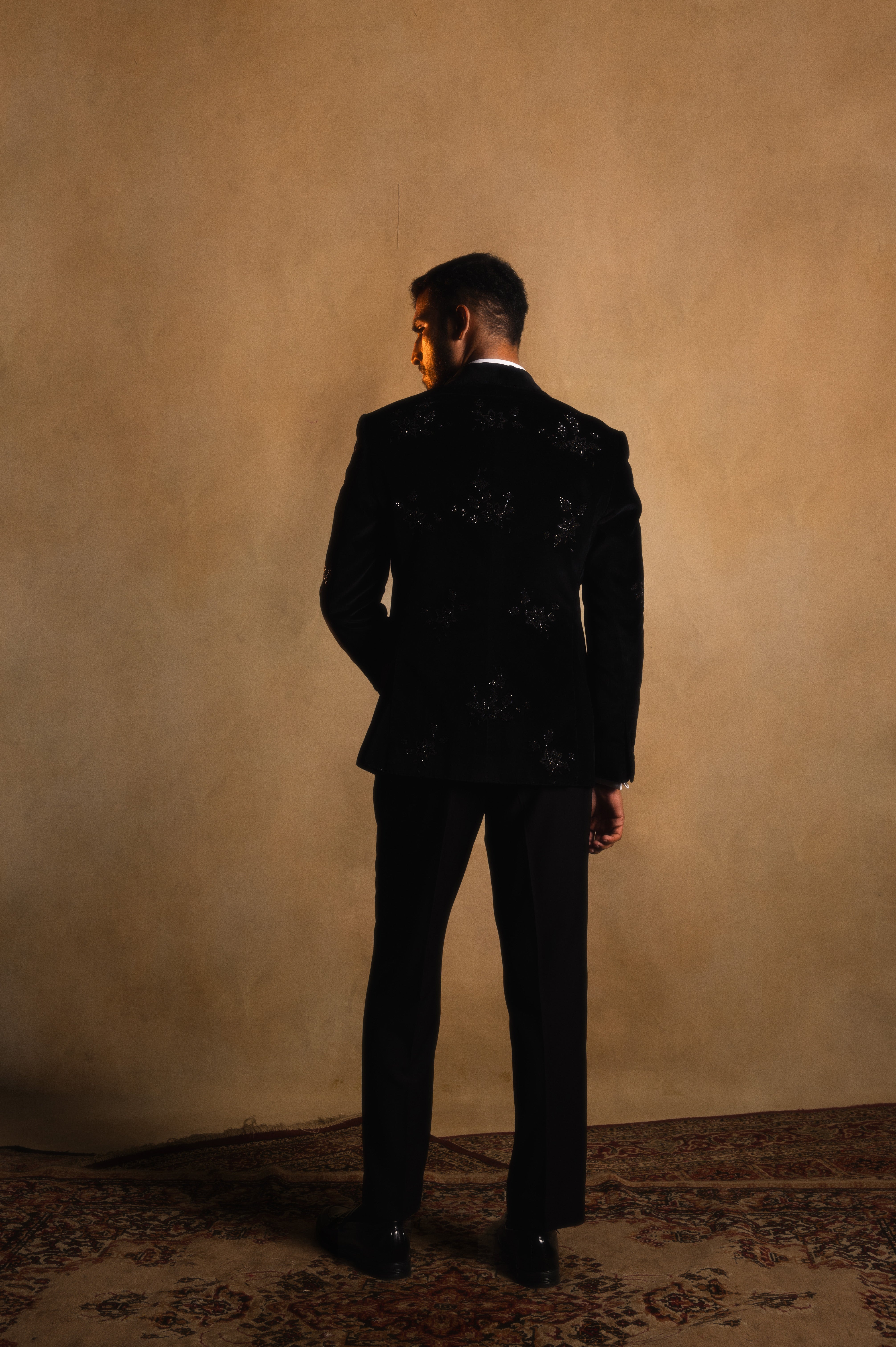 Floral Motif Velvet Tuxedo in Black