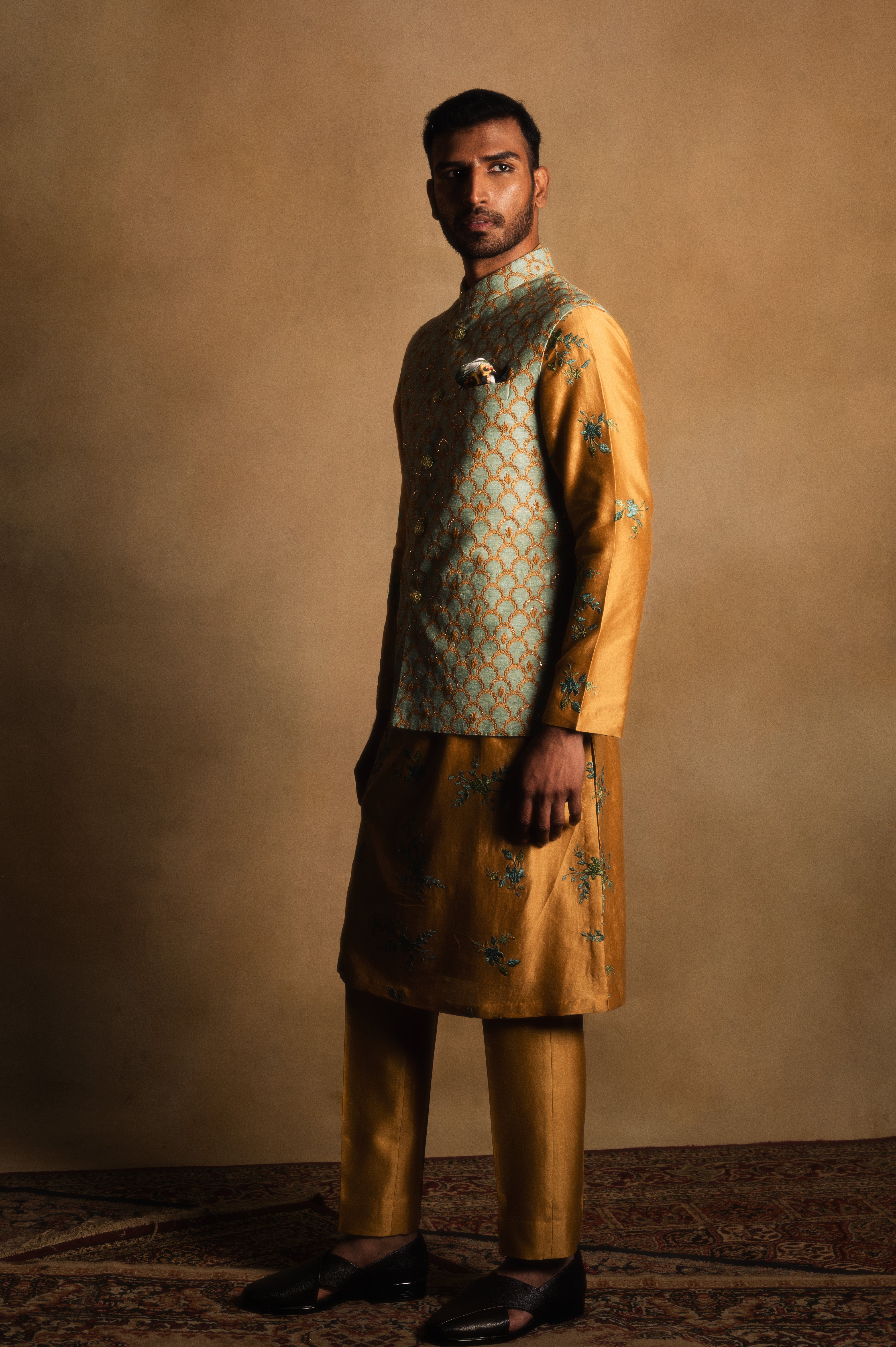 Scallop Sadri in Sage Green