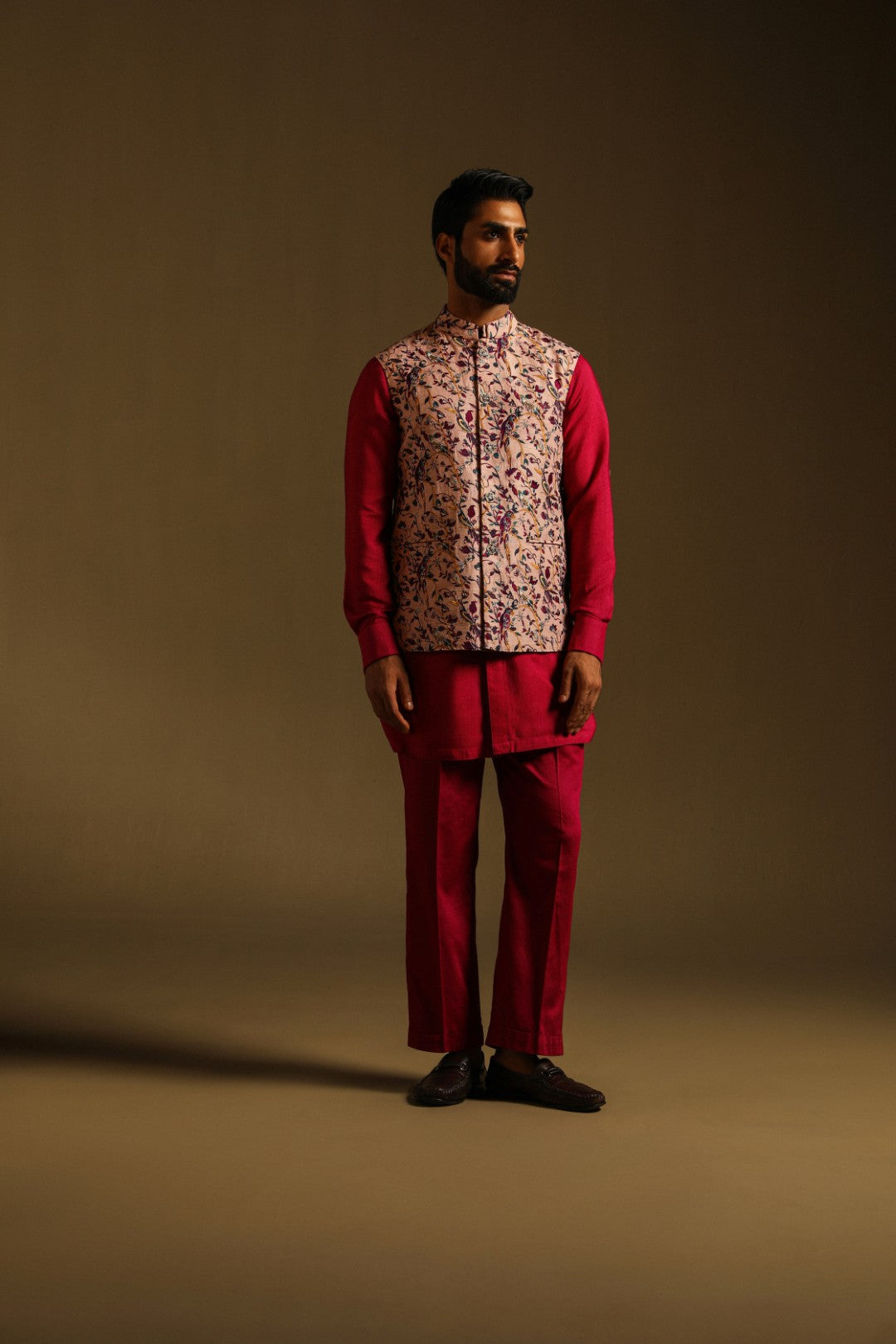 Pink Sadri with Bird Motif Embroidery