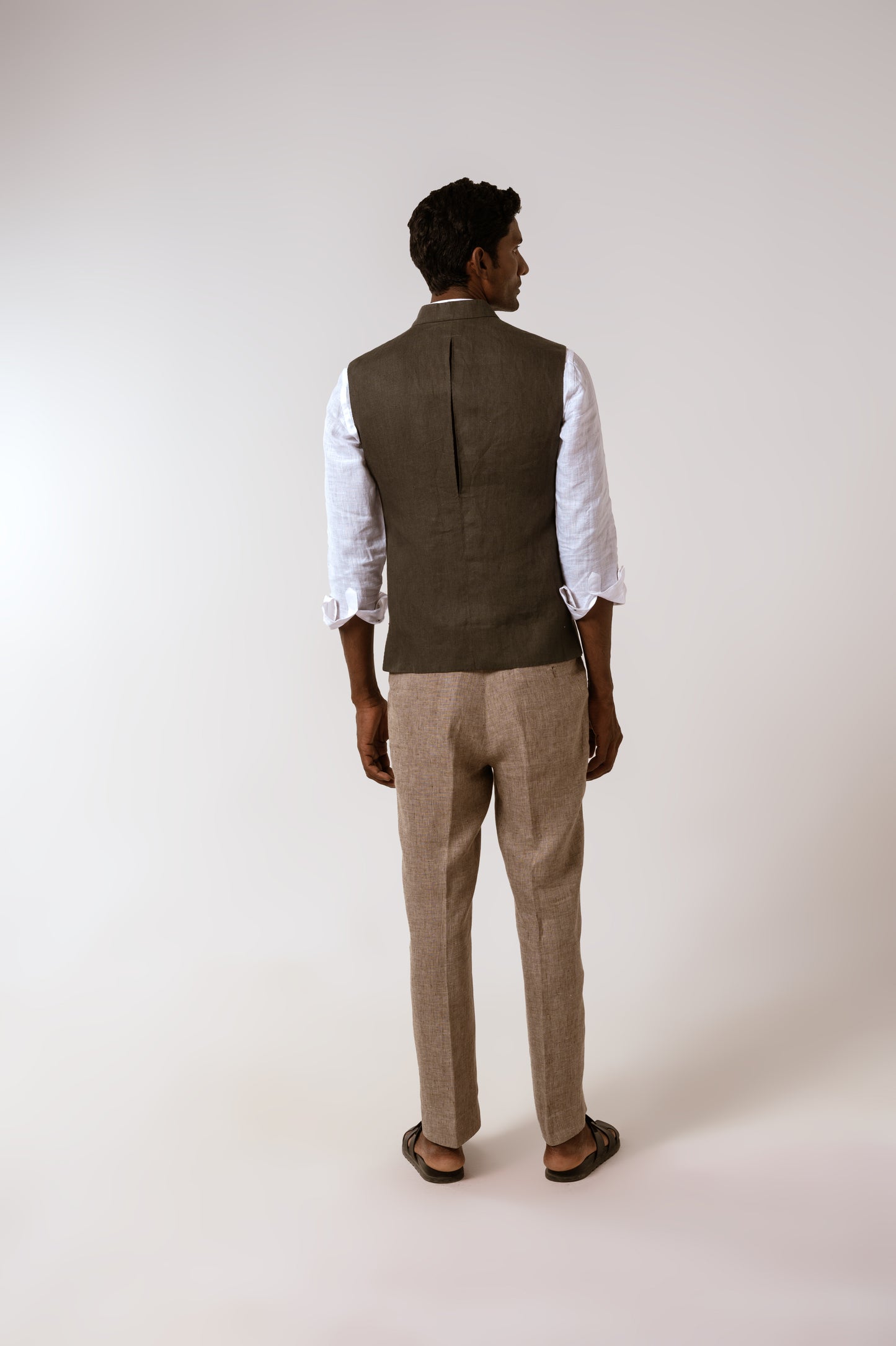 Sadri In Olive Green Linen