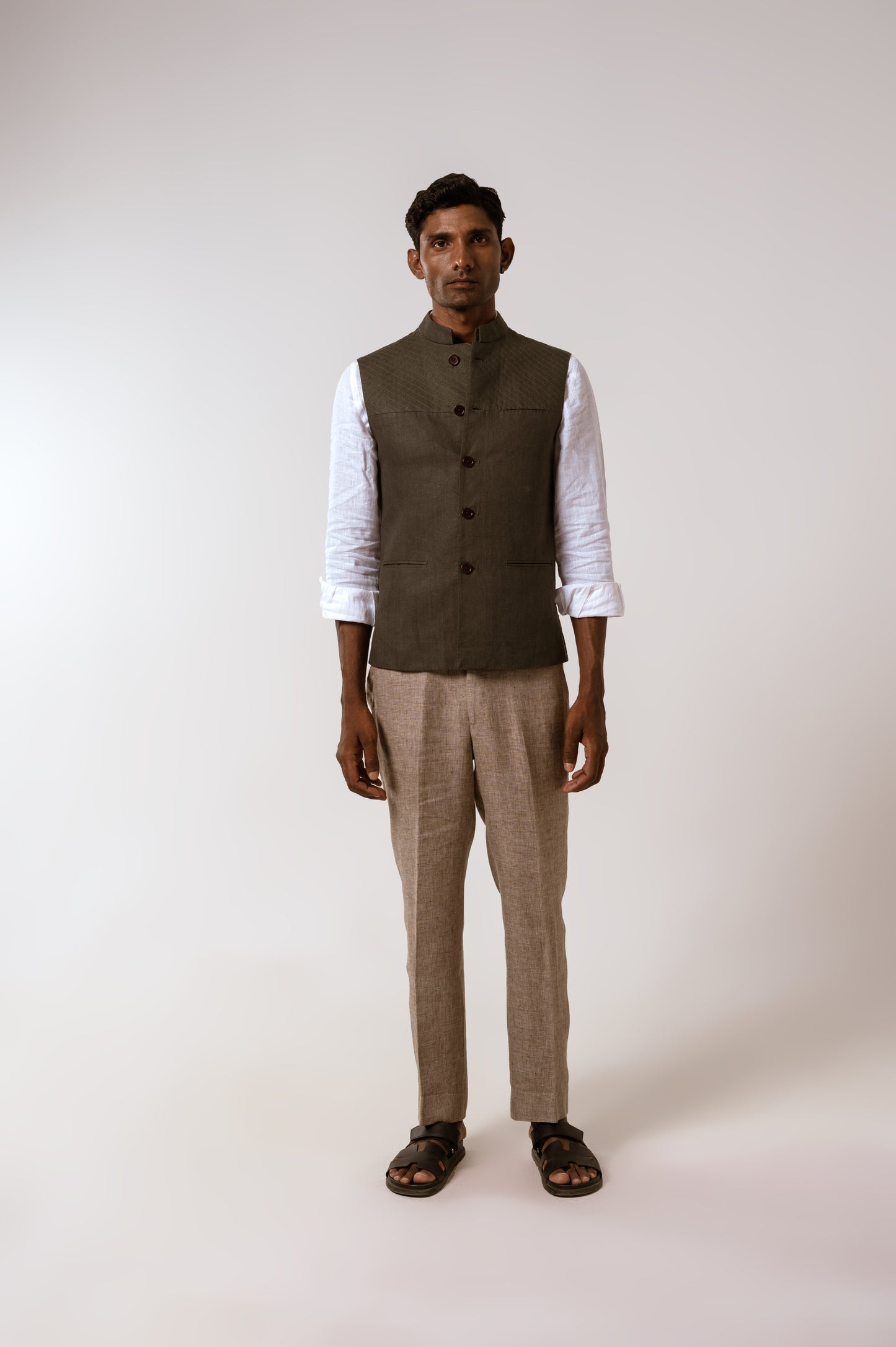 Sadri In Olive Green Linen